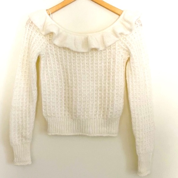 🤍Anthro Wool Blend Waffle Knit Boatneck Ruffle Sweater 🤍 - Picture 7 of 10